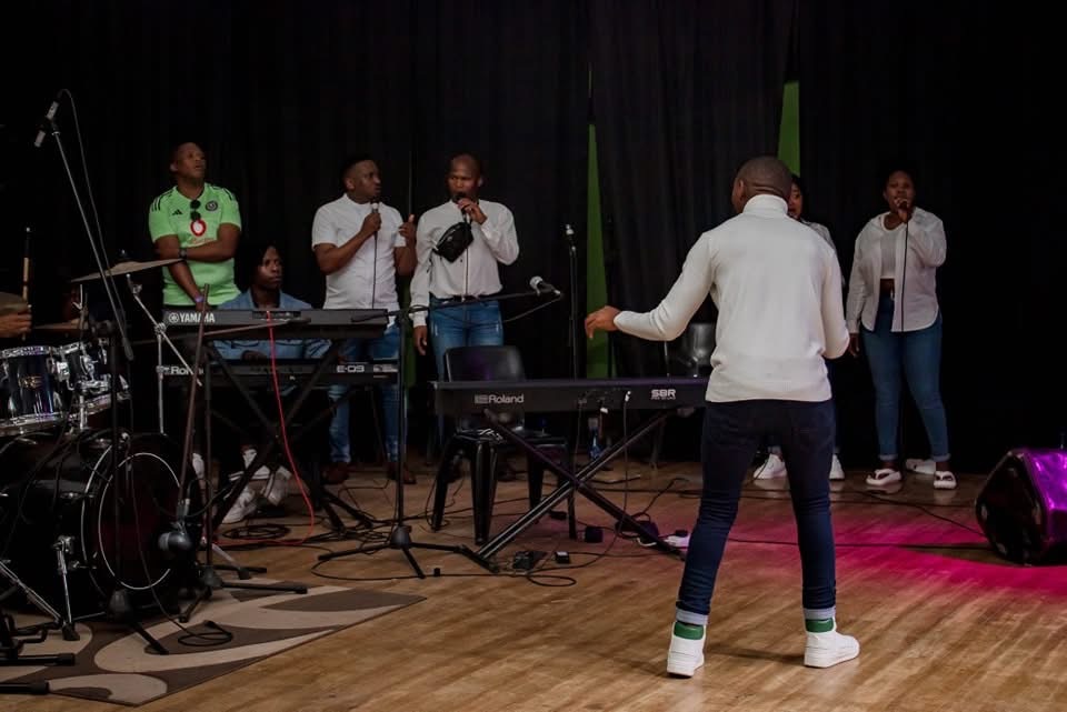 Worship image